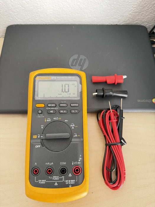 FLUKE 87V TRUE RMS MULTIMETER W /LEADS - FREE SHIPPING (TESTED)