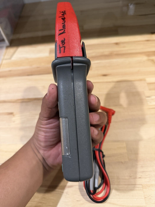 FLUKE 33 TRUE RMS CLAMPS METER W/ LEADS & CLIPS  (TESTED) SHIPS FREE