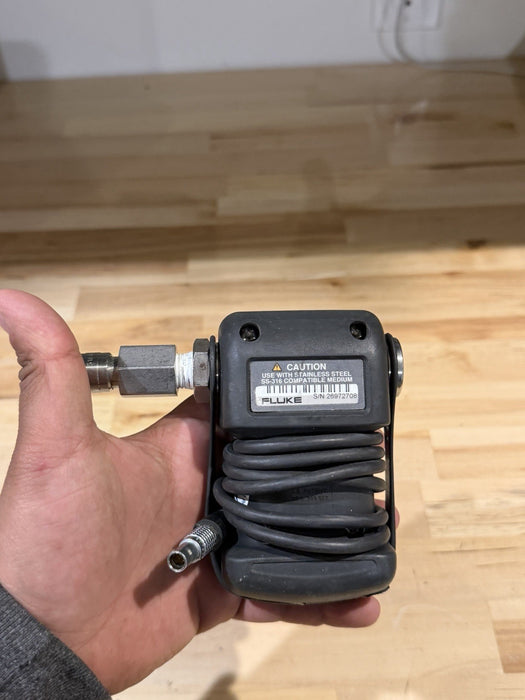 FLUKE 700P27 PRESSURE MODULE 300PSIG 2000KPA 20 BAR (TESTED) SHIPS FAST