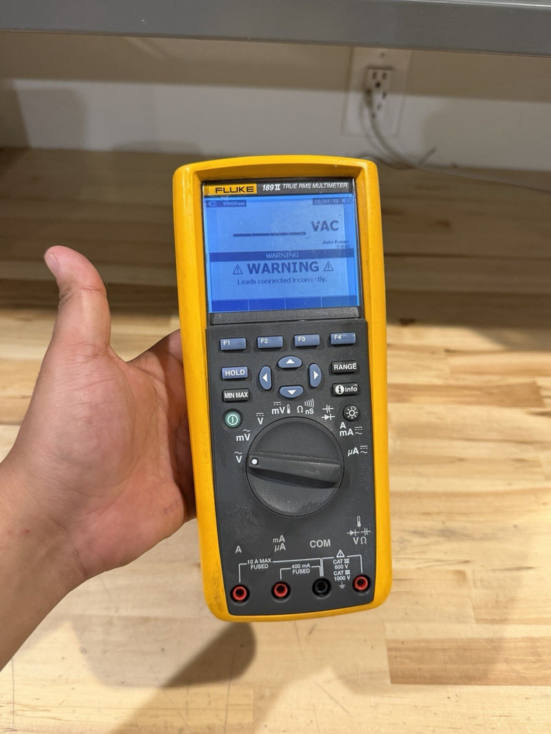 FLUKE 189 II TRUE-RMS LOGGING MULTIMETER (PARTS ONLY) FOR PARTS NO BACK COVER
