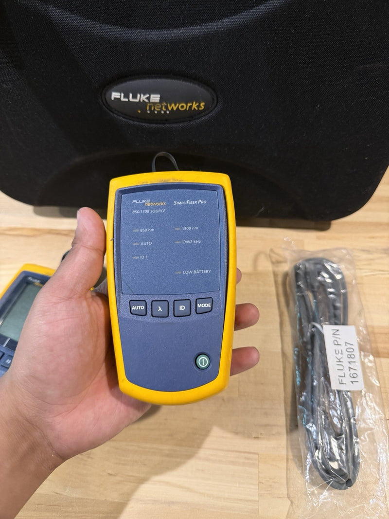 FLUKE NETWORKS FTK-1000 SIMPLIFIBER PRO FIBER OPTIC TEST KIT