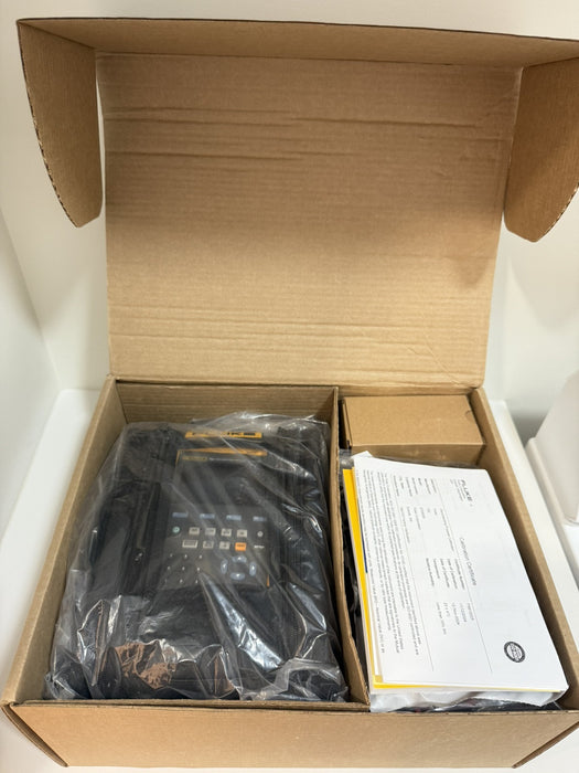 FLUKE 754 DOCUMENTING PROCESS CALIBRATOR/ MFG-2024) CALIBRATED 2024 - NEW SEALED