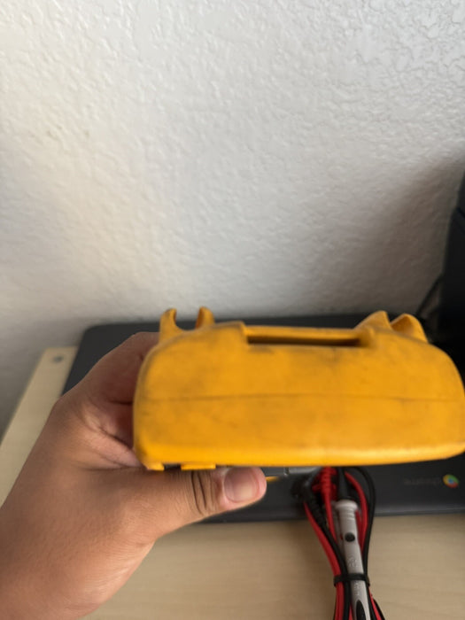 FLUKE 87V TRUE RMS MULTIMETER W /LEADS - FREE SHIPPING