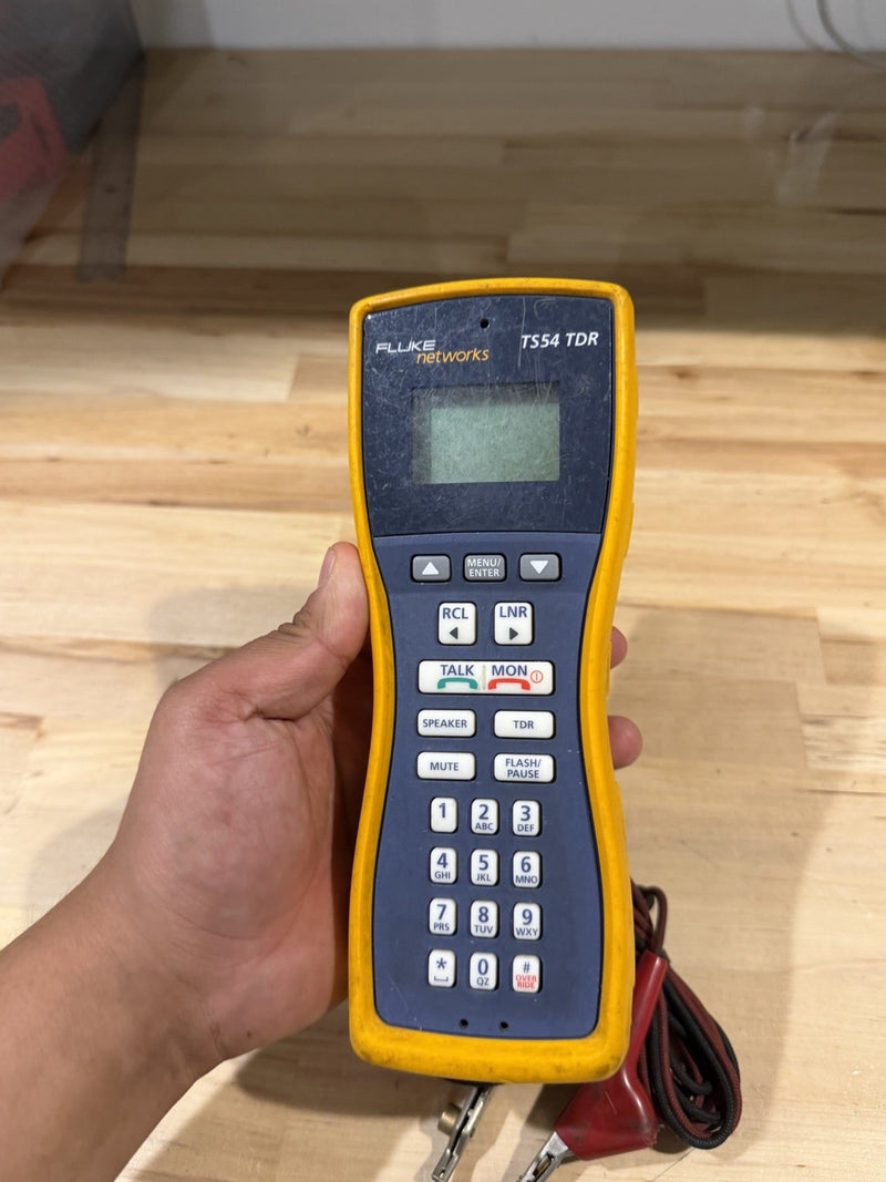 FLUKE NETWORKS TS54 TDR TESTER TESTED