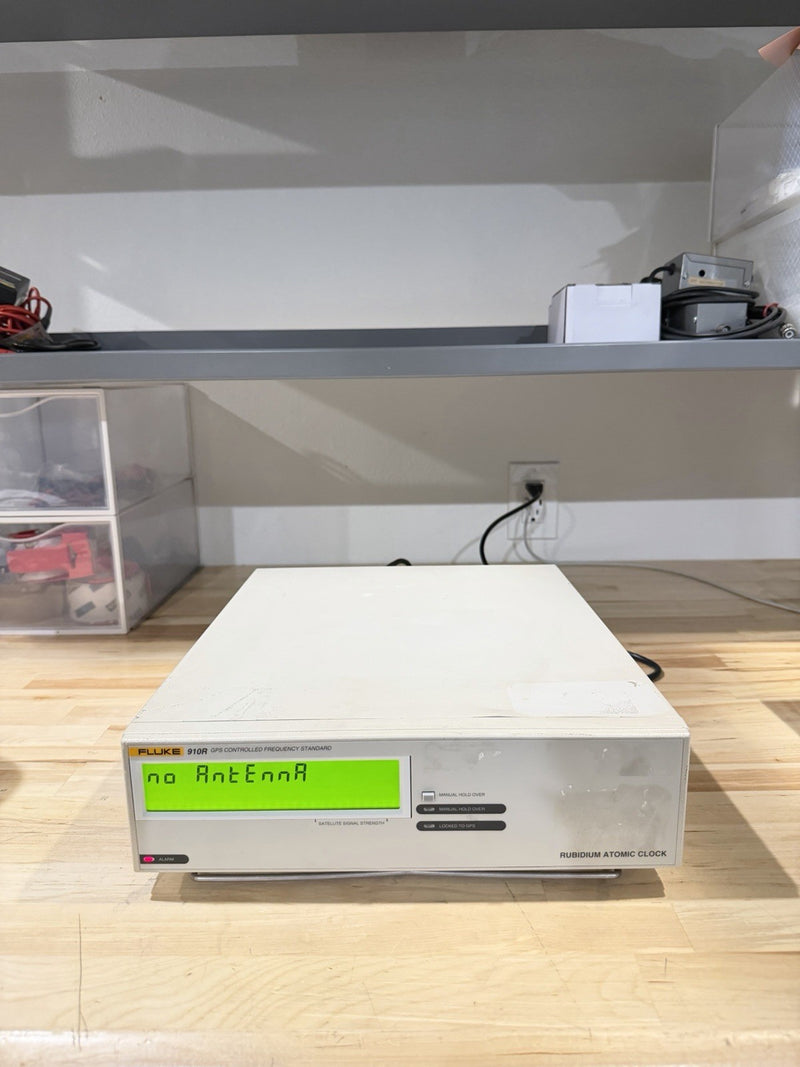 FLUKE 910R GPS CONTROLLED FREQUENCY STANDARD TESTED