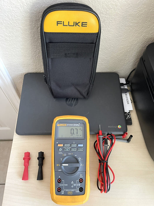FLUKE 87V-MAX INDUSTRIAL TRUE RMS MULITMETER FLUKE WITH BAG & LEADS