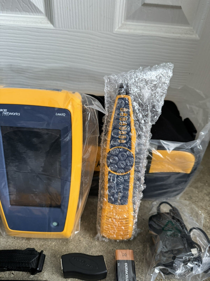 FLUKE NETWORKS LIQ-KIT LINKIQ TESTER & INTELLITONE PRO 200 CABLE NETWORK TESTER