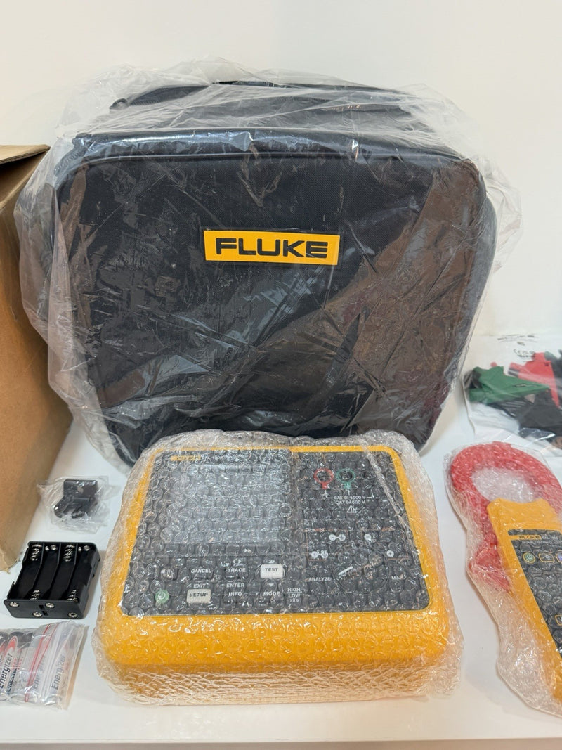 FLUKE GFL-1500 SOLAR GROUND FAULT LOCATOR 1500V (NEW SEALED) FREE SHIPPING