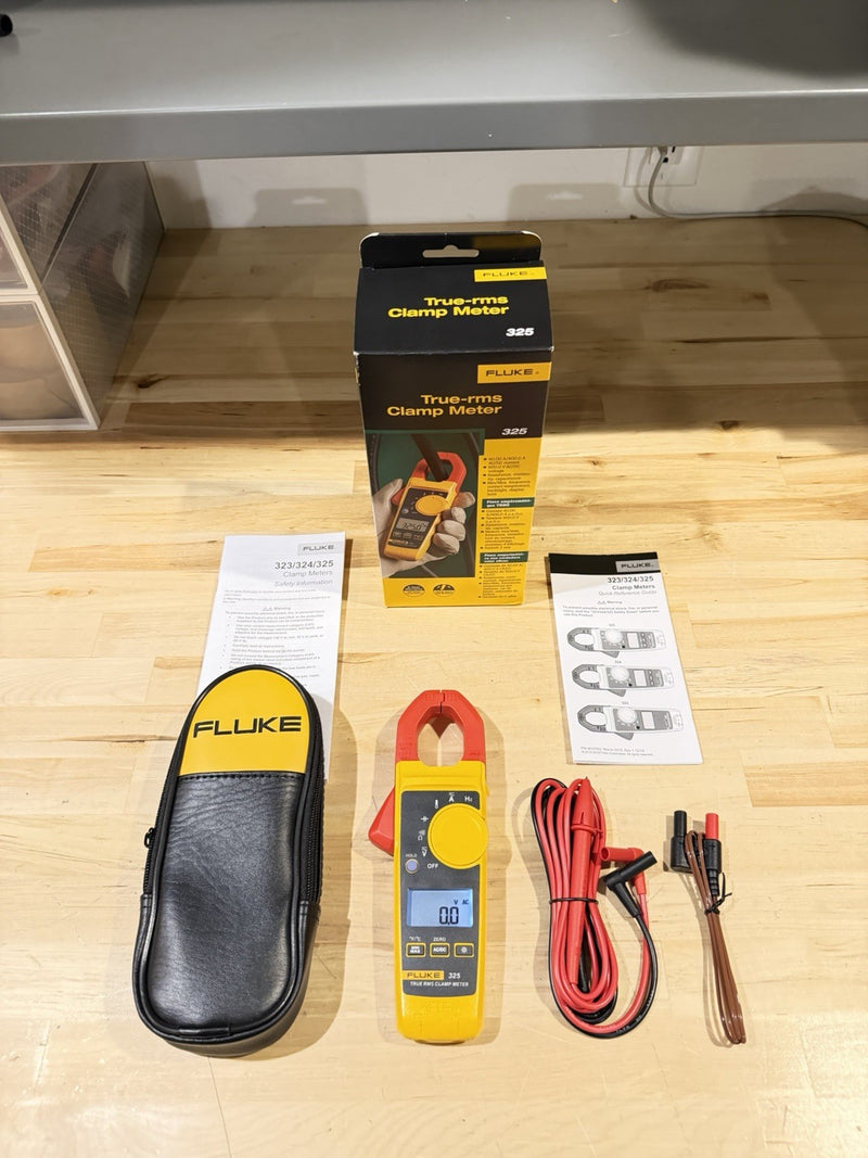 FLUKE 325 TRUE RMS CLAMP METER SHIPS FAST - NEW