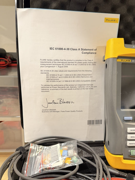 FLUKE 435 POWER QUALITY & ENERGY ANALYZER W/ ACCESSORIES & CHARGER-SHIPS FREE