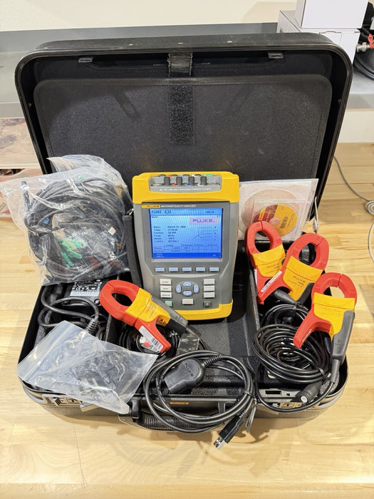 FLUKE 434 SERIES POWER QUALITY ANALYZER KIT W/ACCESSORIES - SHIPS FREE (TESTED)