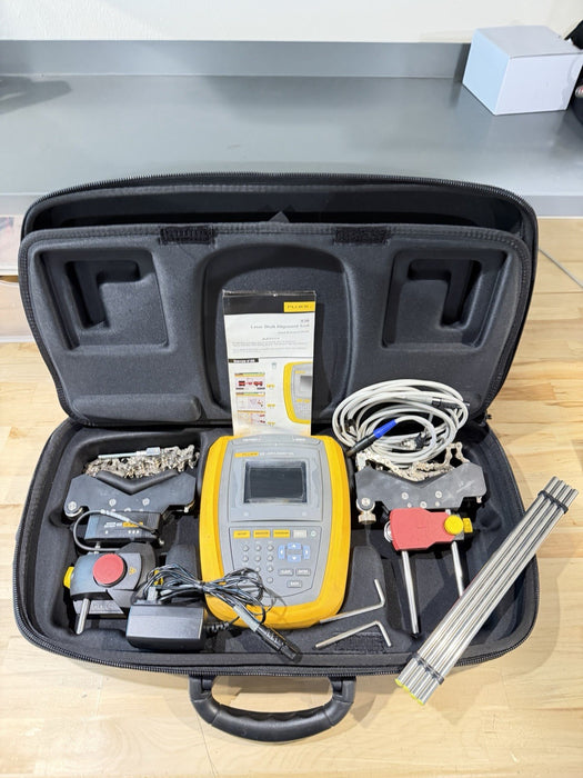 FLUKE 830 LASER ALIGNMENT TOOL WITH ACCESSORIES TESTED