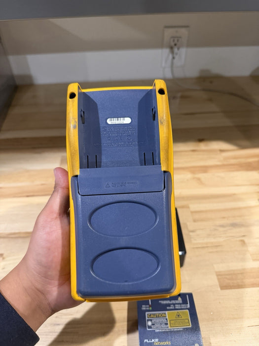 FLUKE NETWORKS DTX-1200 MAINFRAME & FIBER MODULE WITH CHARGER TESTED