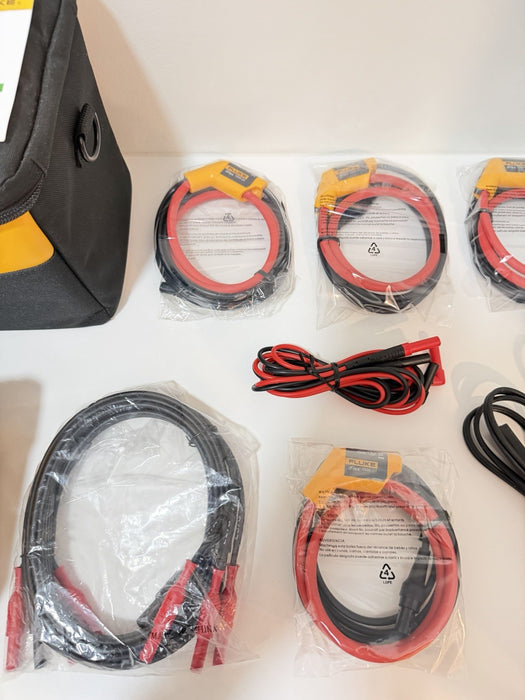FLUKE 3540 FC 3-PHASE POWER MONITOR WITH ACCESSORIES TESTED NEW