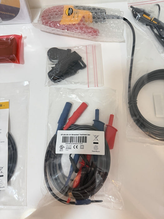 FLUKE 125B INDUSTRIAL SCOPEMETER 40MHZ(NEW FACTORY SEALED) FREE SHIPPING MFD2025