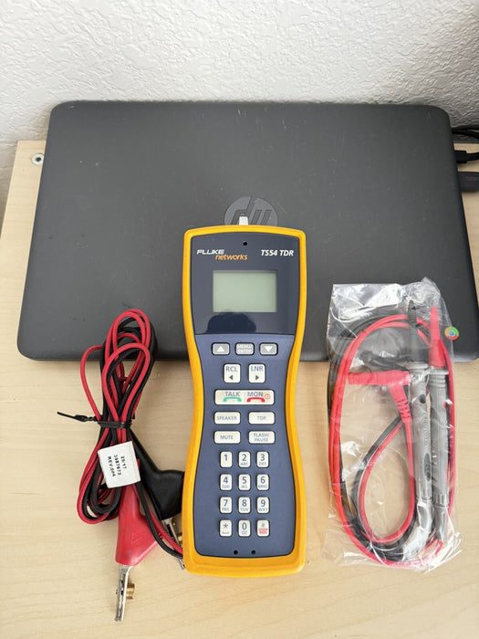 FLUKE NETWORKS TS54 TDR & LEADS (EXCELLENT CONDITION) SHIPS FAST