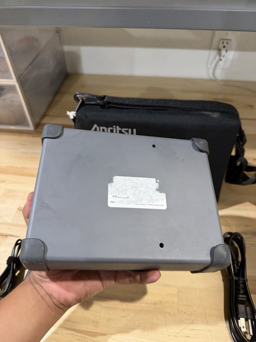 ANRITSU SITE MASTER S331A ANALYZER WITH CHARGER TESTED