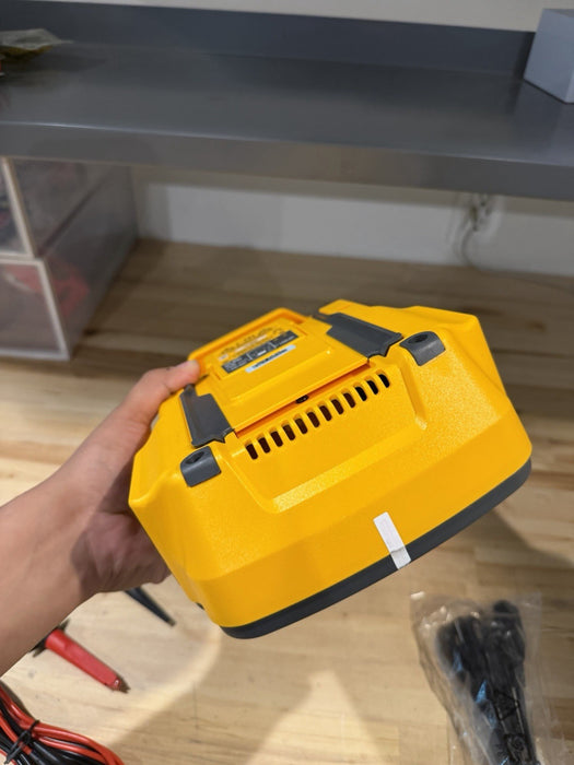 FLUKE ESA615 115V ELECTRICAL SAFETY ANALYZER TESTER WITH LEADS & CHARGER TESTED
