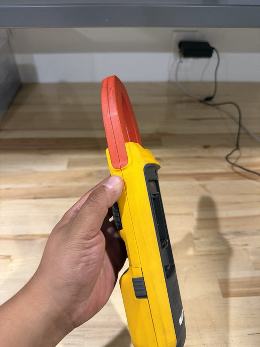FLUKE 381 FC TRUE RMS CLAMP METER FOR PARTS