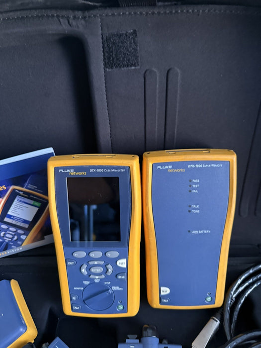 FLUKE NETWORKS DTX-1800 CABLE ANALYZER W/DTX-SFM2 DTX-MFM2 DTX-PLA002 (TESTED)