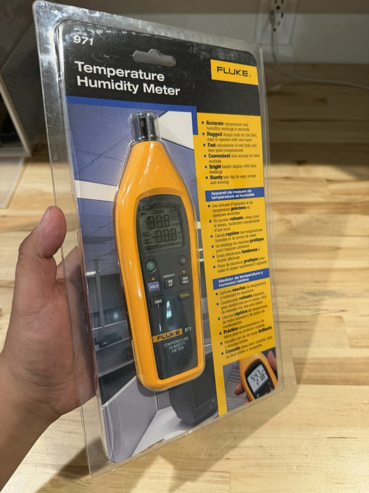 FLUKE 971 TEMPERATURE HUMIDITY METER MFD 2025 NEW