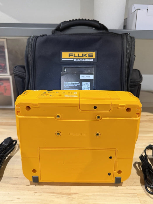FLUKE VT900 GAS FLOW ANALYZER W/CASE & CHARGER-FREE SHIPPING (TESTED)