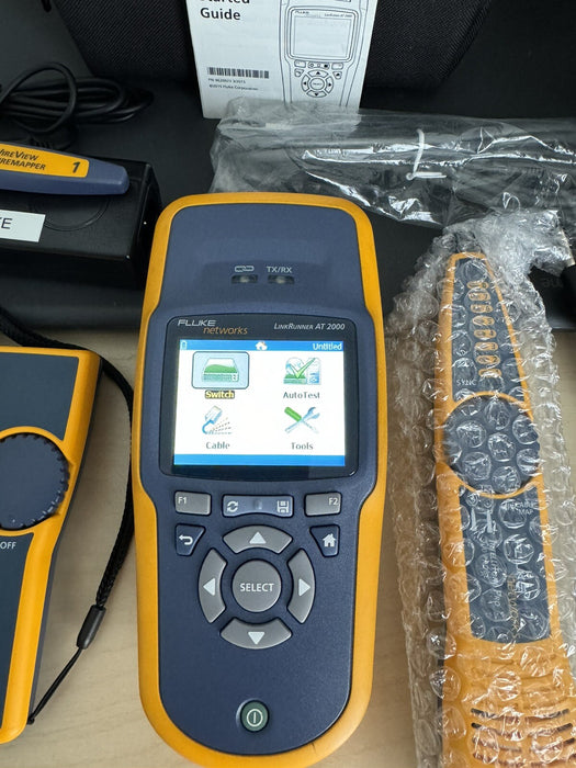 FLUKE NETWORKS LRAT-2000 LINKRUNNER AT-2000 KIT WITH PROBE & TONER