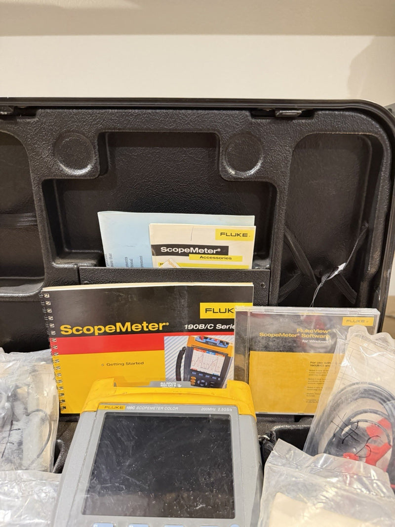 FLIKE 199C 200MHZ 2.5GS/s SCOPEMETER COLOR WITH ACCESSORIES