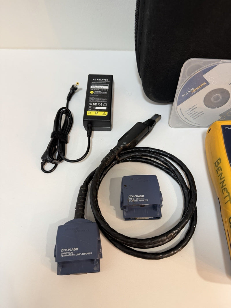 FLUKE NETWORKS DTX-1800 DTX CABLE ANALYZER KIT & PLA001 TESTED