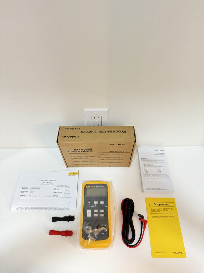 FLUKE 717 500G PRESSURE CALIBRATOR CALIBRATED 2024