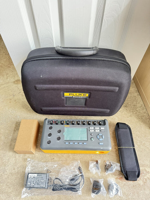 FLUKE BIOMEDICAL PROSIM 8 VITAL SIGNS SIMULATOR CALIBRATED 2022