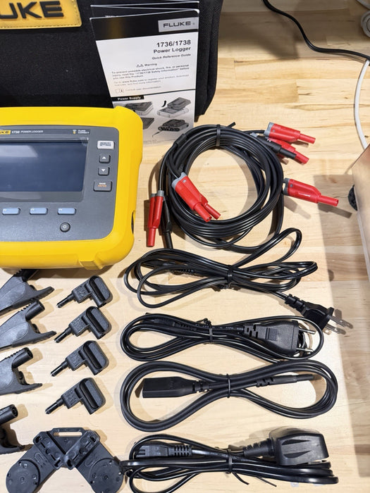 FLUKE 1738 POWER LOGGER KIT 3 PHASE W/ACCESSORIES (TESTED) FREE SHIPPING