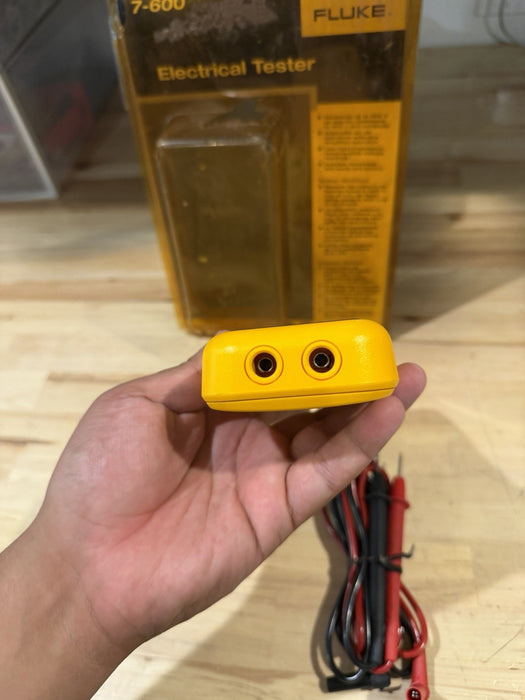 FLUKE 7-600 ELECTRICAL TESTER RARE