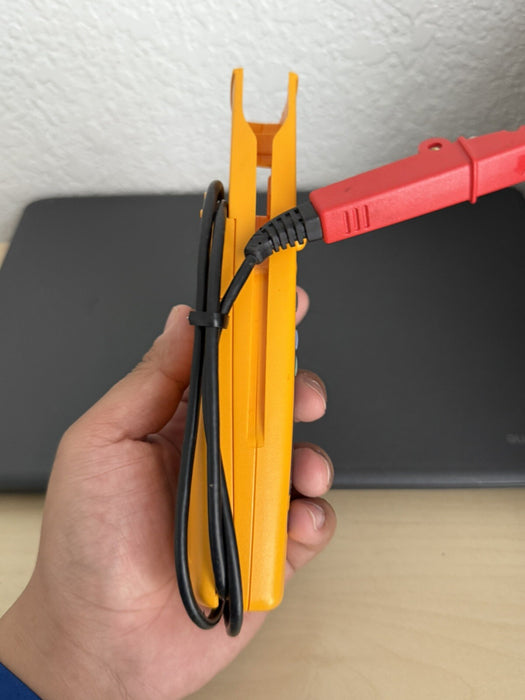 FLUKE 771 MILLIAMP PROCESS CLAMP METER FOR PARTS