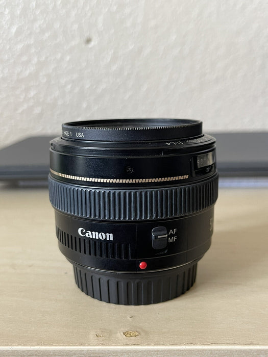 CANON 50MM F/1.4 EF MOUNT LENS