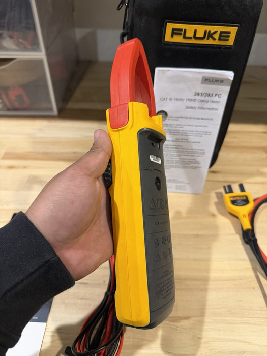FLUKE 393 FC CAT III 1500V TRMS CLAMP METER WITH IFLEX PROBE & LEADS TESTED