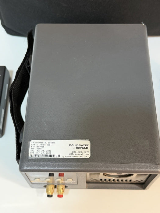FLUKE 9140 22207T DRY-WELL CALIBRATOR WITH BAG & CHARGER TESTED
