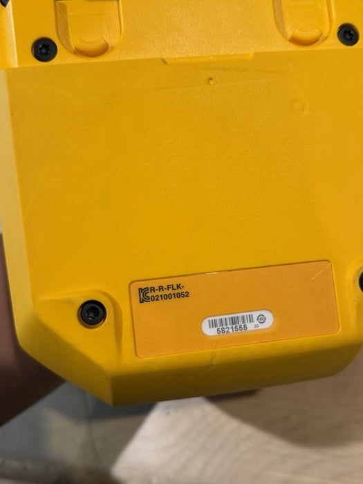 FLUKE 729PRO AUTOMATIC PRESSURE CALIBRATOR W/ ACCESSORIES (TESTED) SHIPS FREE