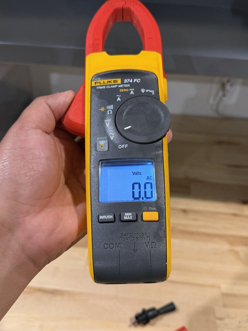 FLUKE 374 FC TRMS CLAMP METER WITH LEADS & CLIPS TESTED