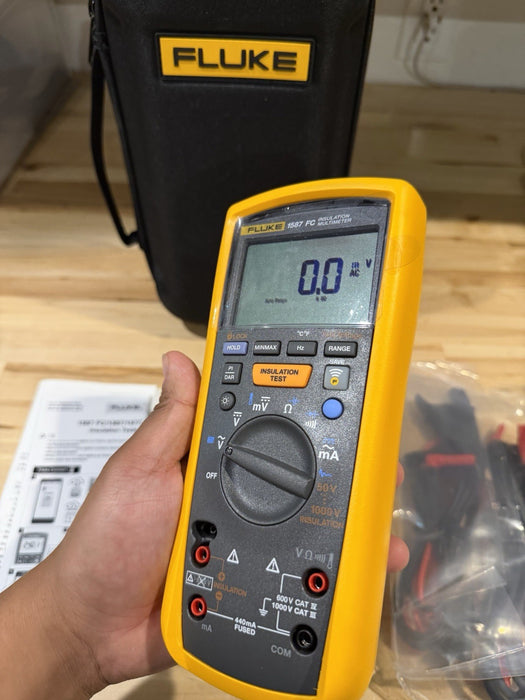 FLUKE 1587 FC 2 IN 1 HANDHELD DIGITAL INSULATION MULTIMETER