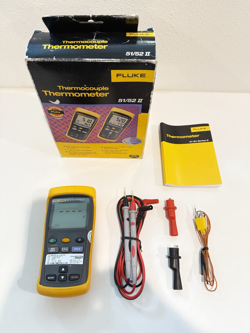 FLUKEE 51 II THERMOCOUPLE THERMOMETER WITH PROBE & LEADS TESTED