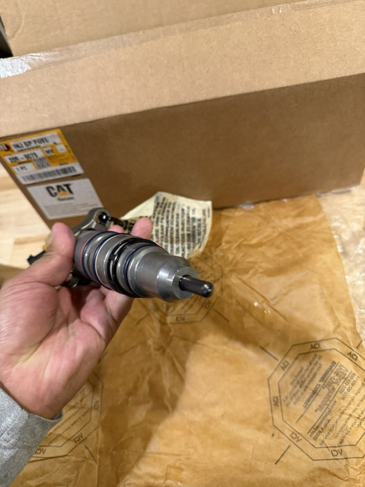 CAT 20R-9079 DIESEL INJECTOR (NEW FACTORY SEALED) - GENUINE OEM