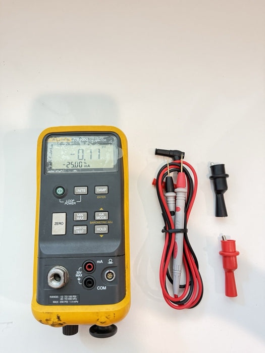 FLUKE 718-100G PRESSURE CALIBRATOR WITH LEADS & CLIPS