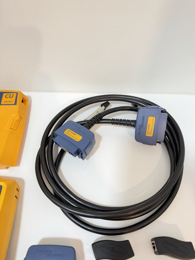 FLUKE NETWORKS DSX2-8000 VERSIV 2 CAT6A CAT8 LAN CABLE CERTIFIER TESTER DSX-8000