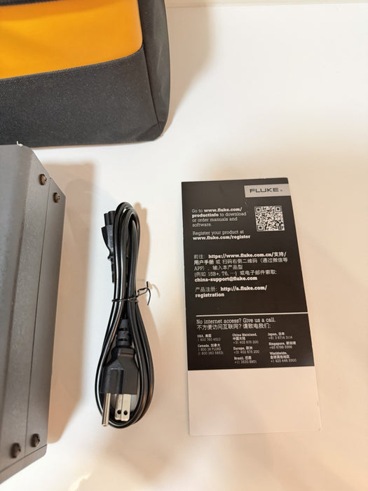 FLUKE 9140 22207T DRY-WELL CALIBRATOR WITH BAG & CHARGER TESTED