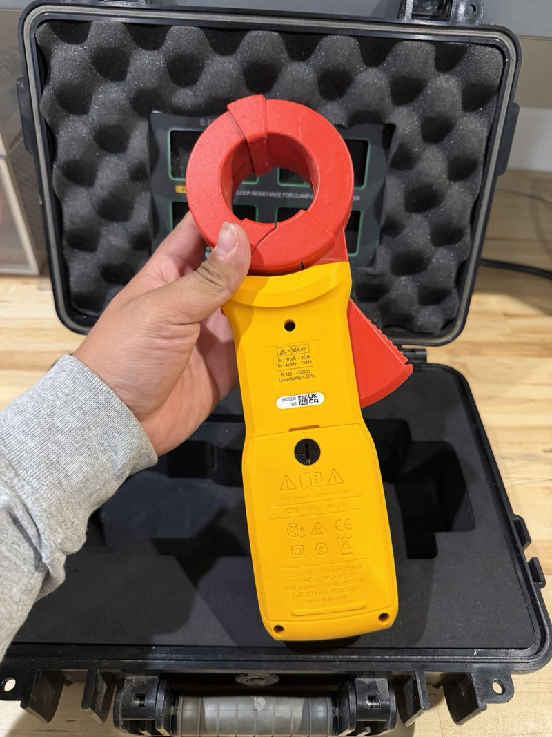 FLUKE 1630-2 FC EARTH GROUND CLAMP METER TESTED