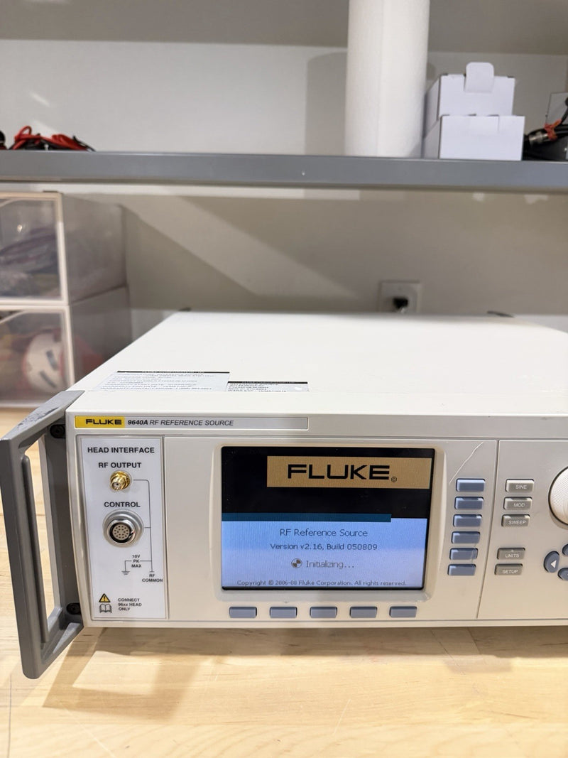 FLUKE 9640A RF REFERENCE SOURCE (PARTS ONLY) FOR PARTS - SHIPS FAST