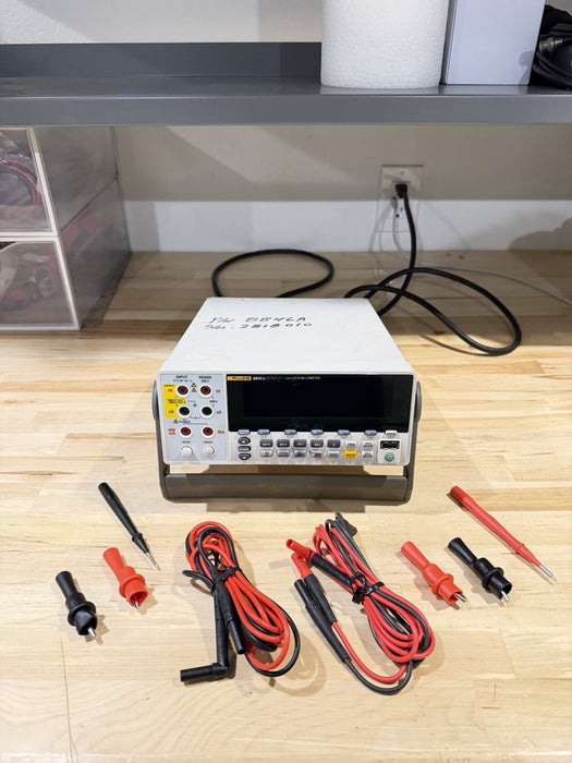 FLUKE 8846A 6 1/2 PRECISION DIGITAL MULTIMETER (TESTED) W / LEADS & CLIPS
