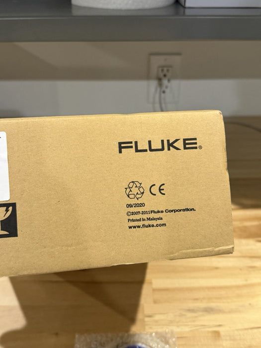 FLUKE 700PTP-1 PNEUMATIC TEST PUMP (NEW FACTORY SEALED) SHIPS FAST