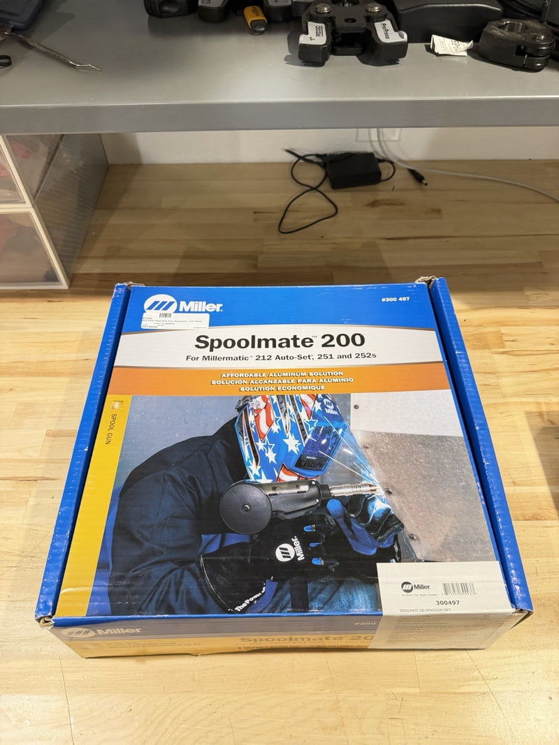 MILLER SPOOLMATE 200 SPOOLGUN 20FT 300497 (NEW FACTORY SEALED)